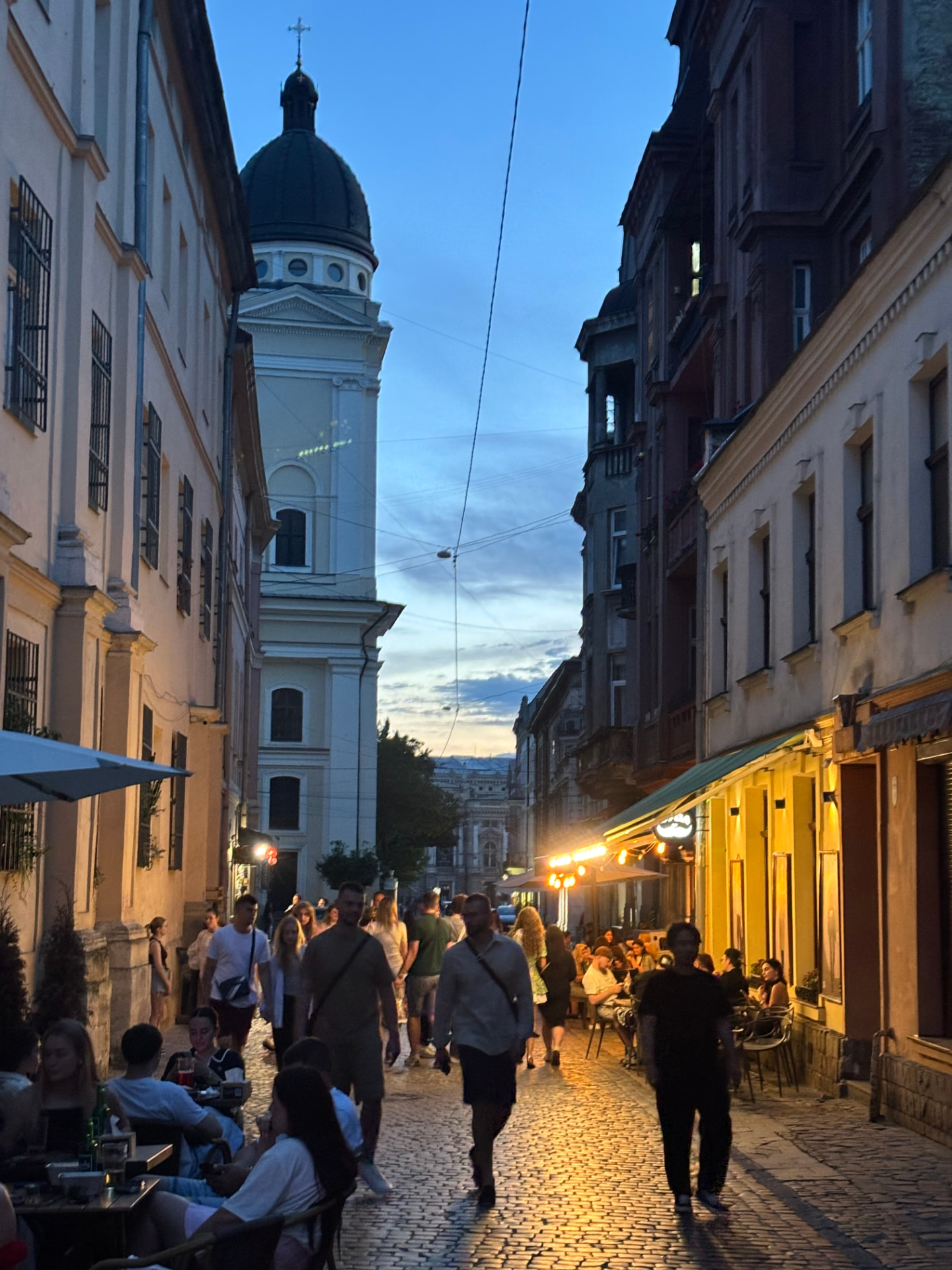 Lviv — Old town, evening